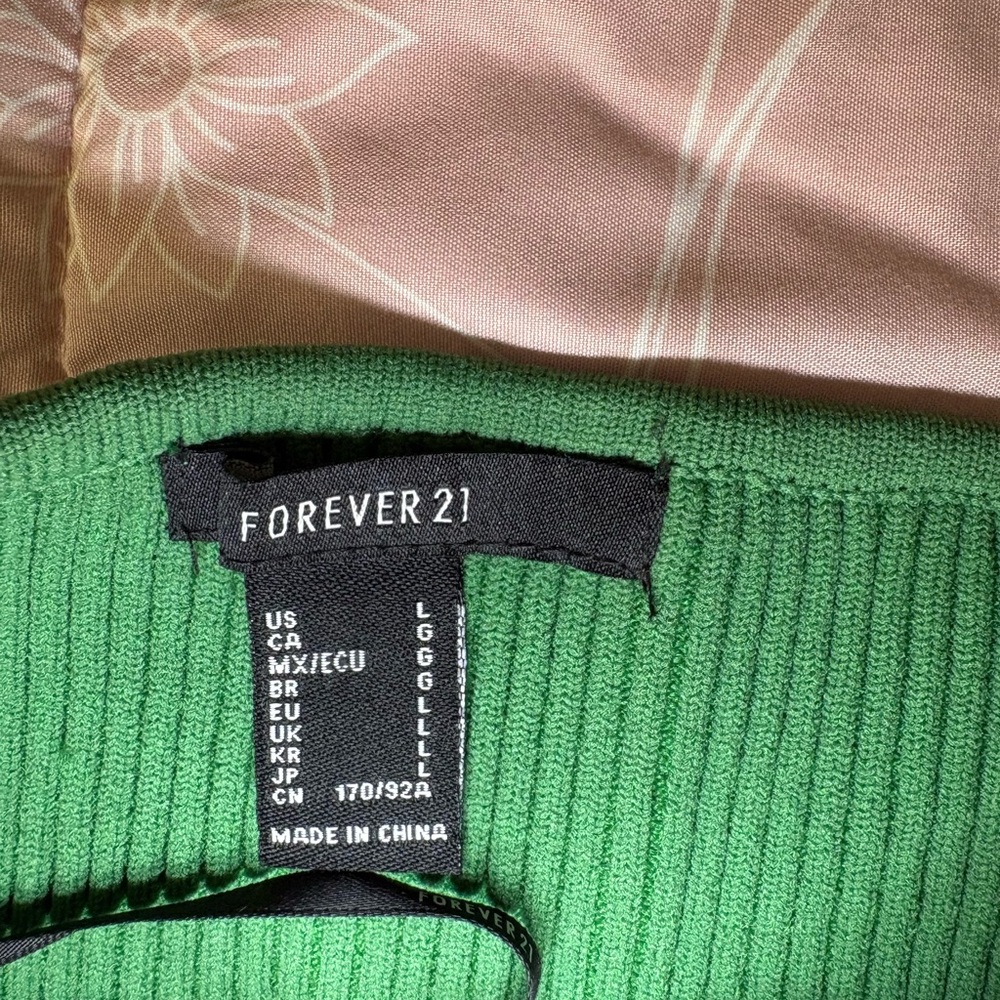 Green Ribbed Strapless Top - Picture 2 of 3